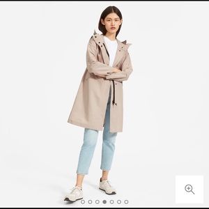 Everlane ReNew Anorak - Light Taupe - M